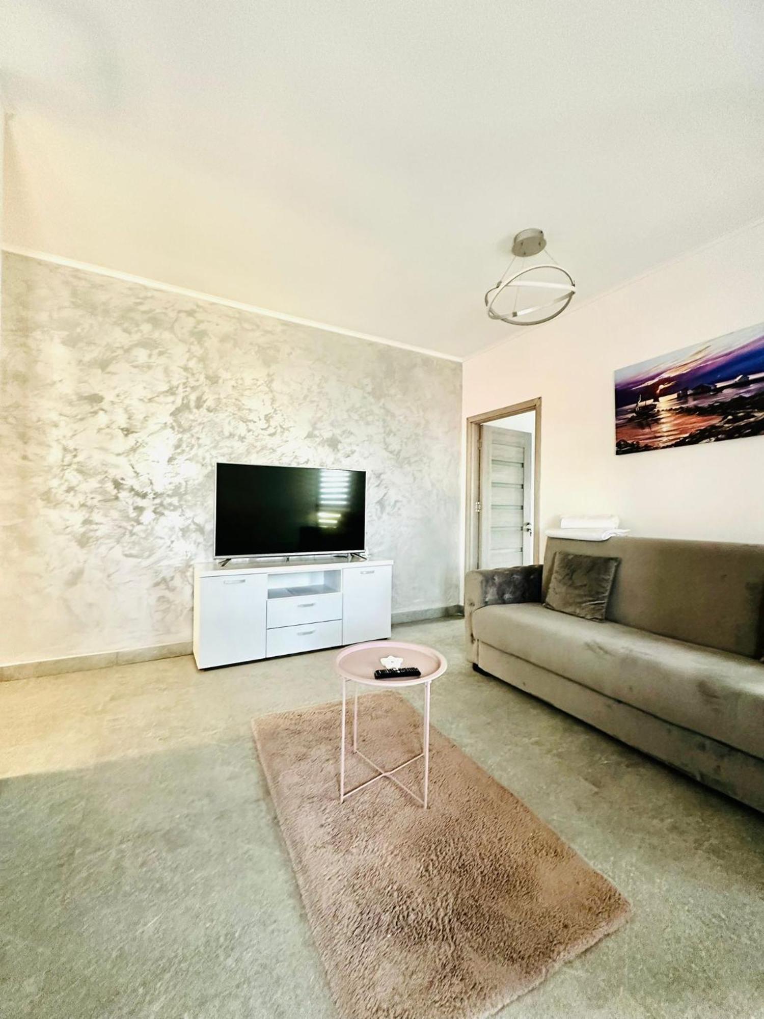 Jolie Studios & Apartments Eforie Nord Exterior photo